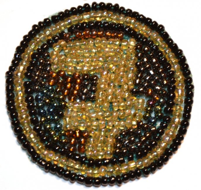 Round design with beads "number 7"