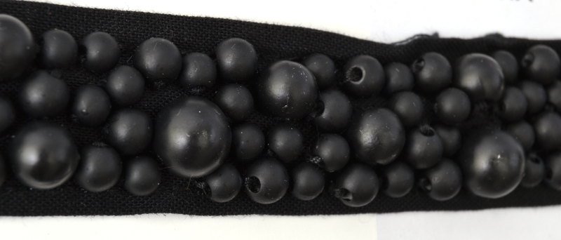 Beads Braid, black balls