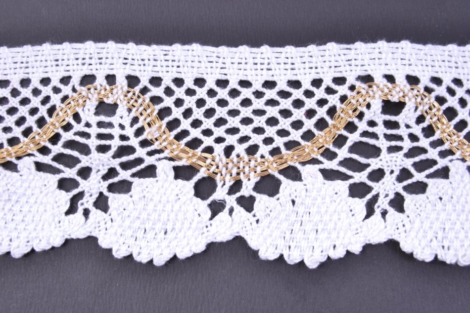 Gold thread Lace